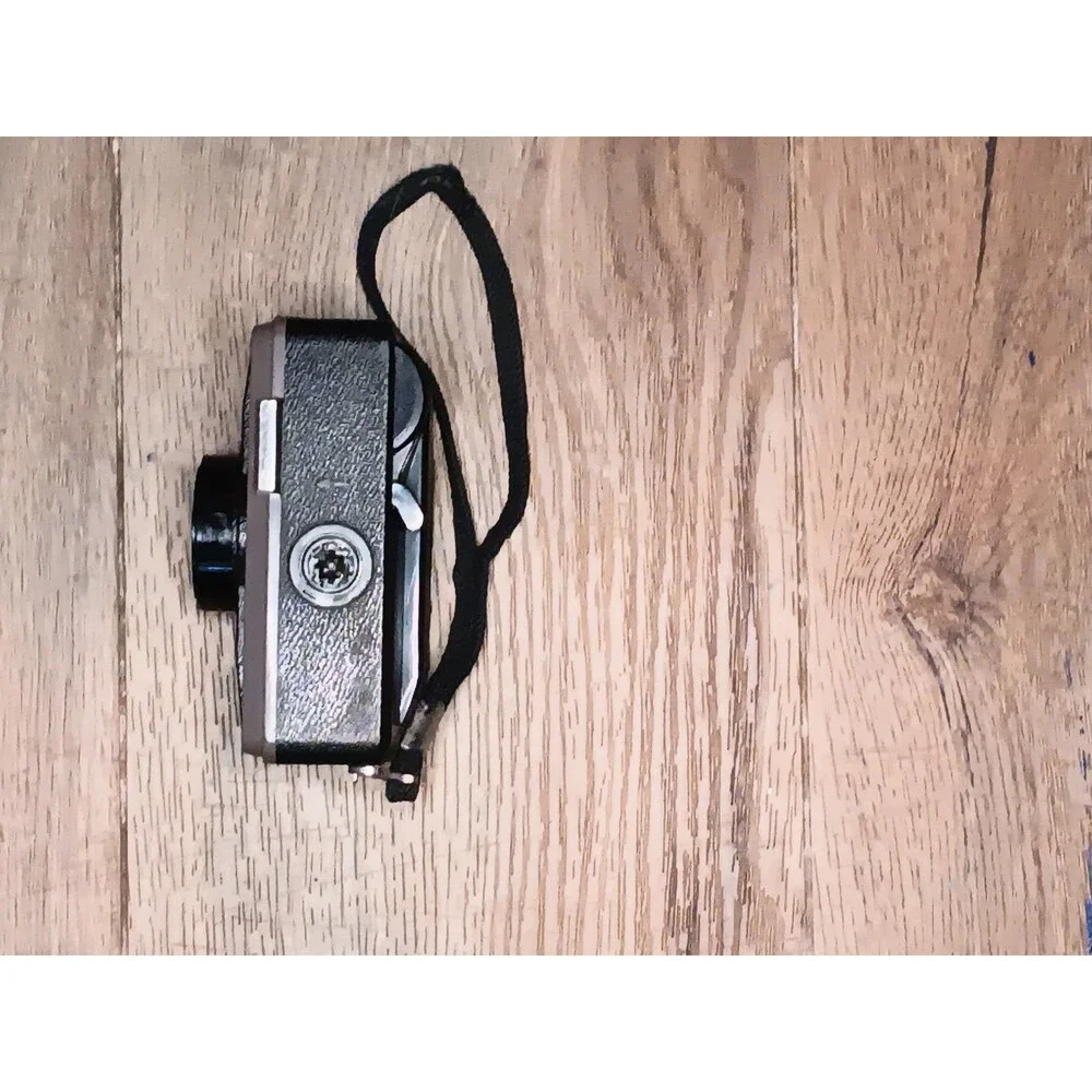 Kodak instamatic 66x point and shoot camera